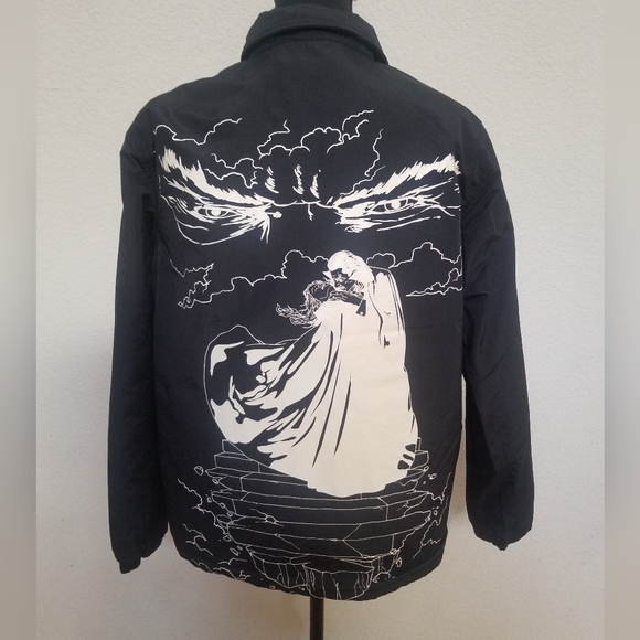 DOLLS KILL DRACULA COAT! - Picture 4 of 9